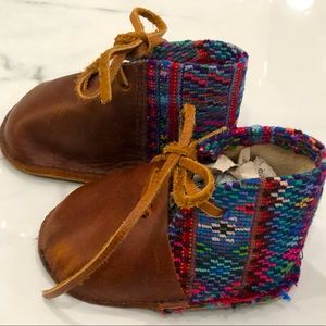 Real leather embroidered baby moccasins
